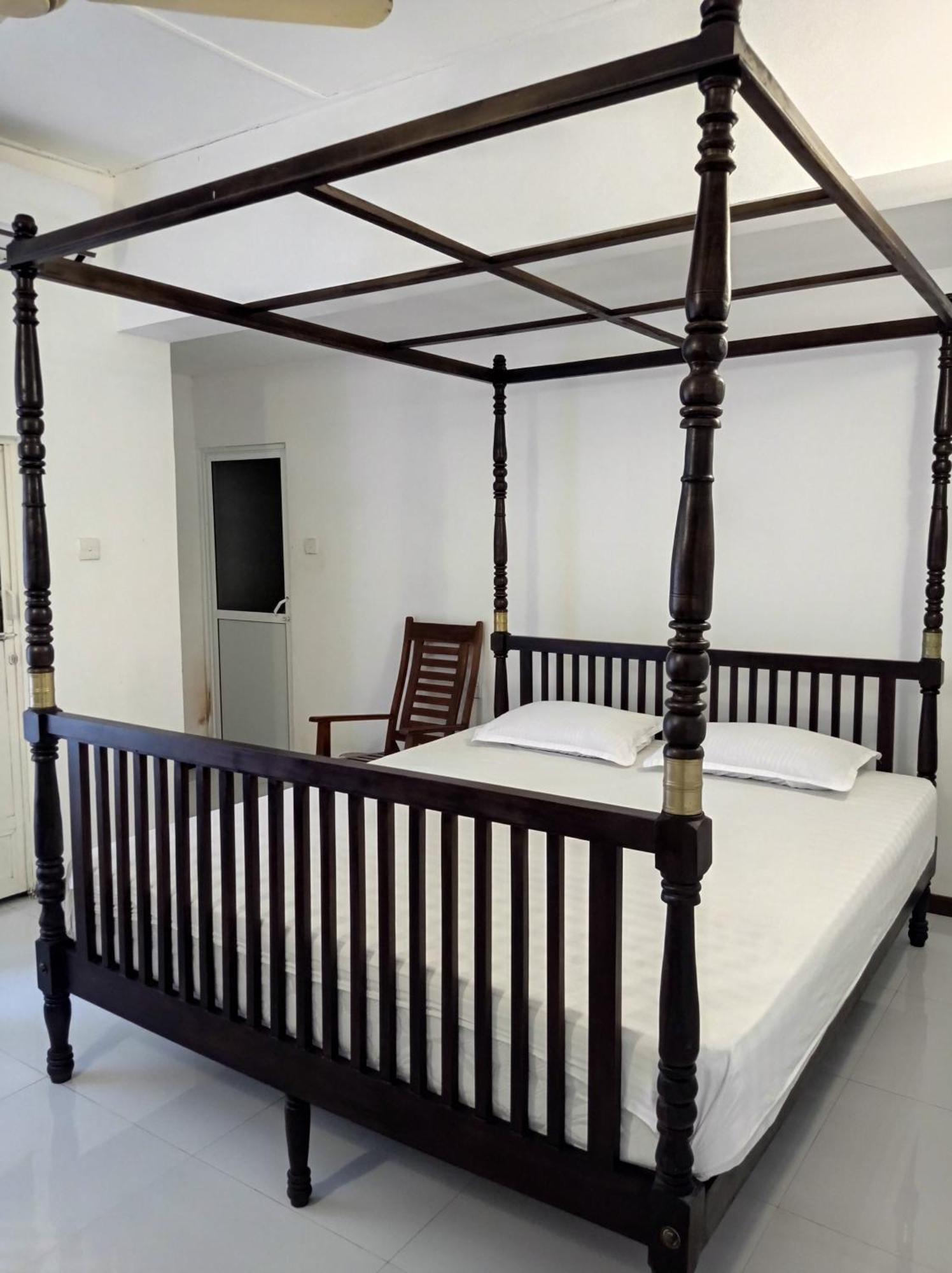 The Duchess Old Hotel Matara Exterior foto