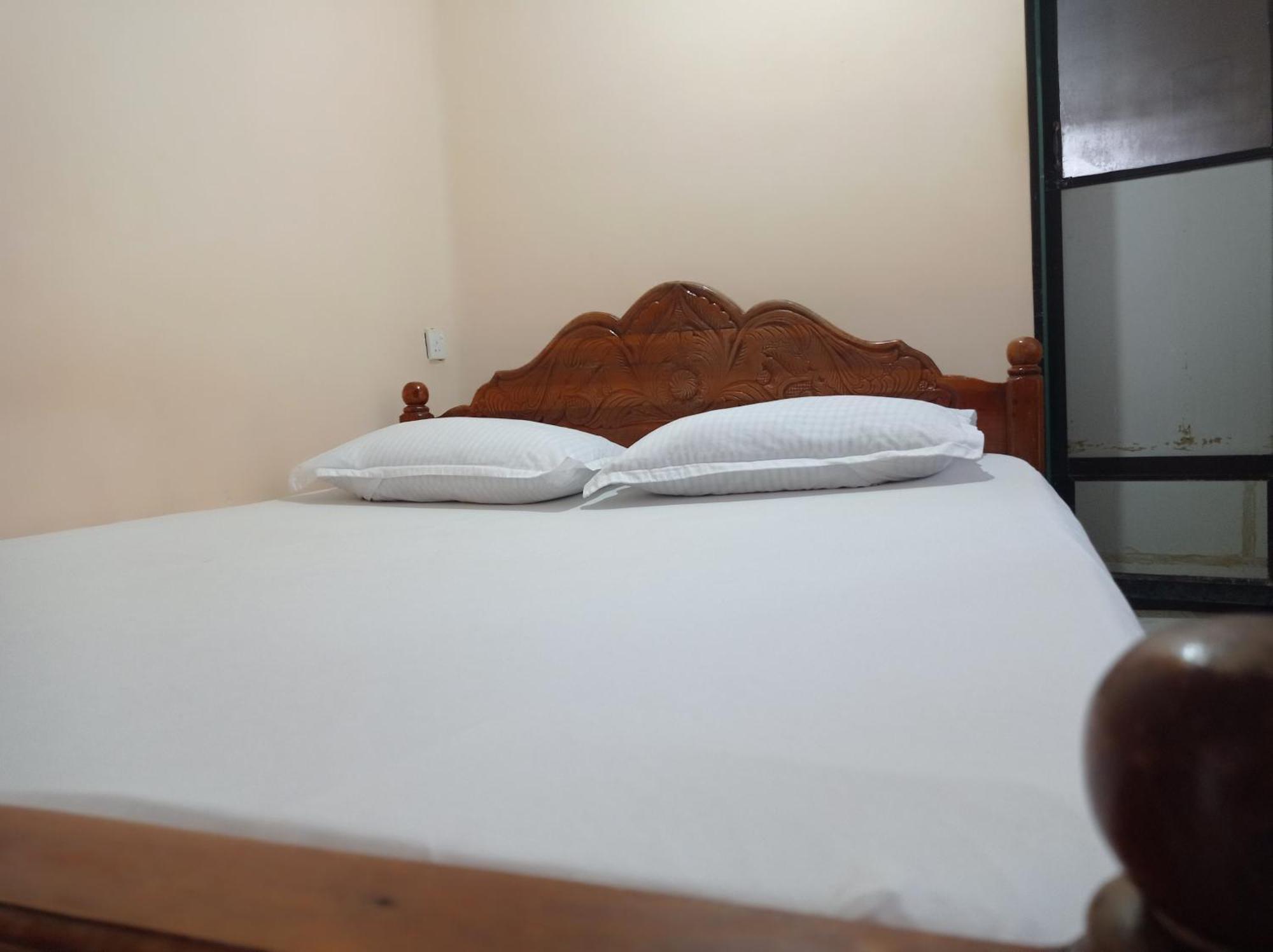 The Duchess Old Hotel Matara Exterior foto